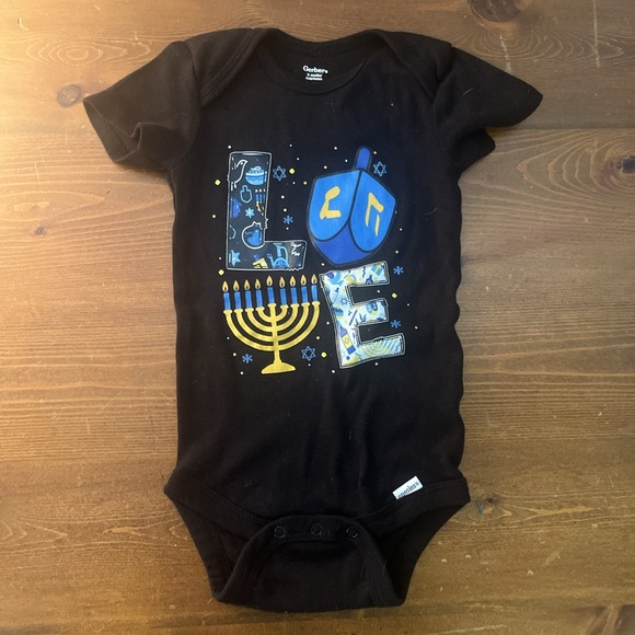 Gerber Other - GERBER baby Hannukah Black Body Suit Size 12‎ Months